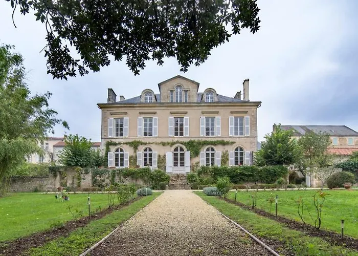 La Maison De Maitre *