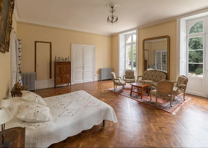 La Maison De Maitre Nyaraló *