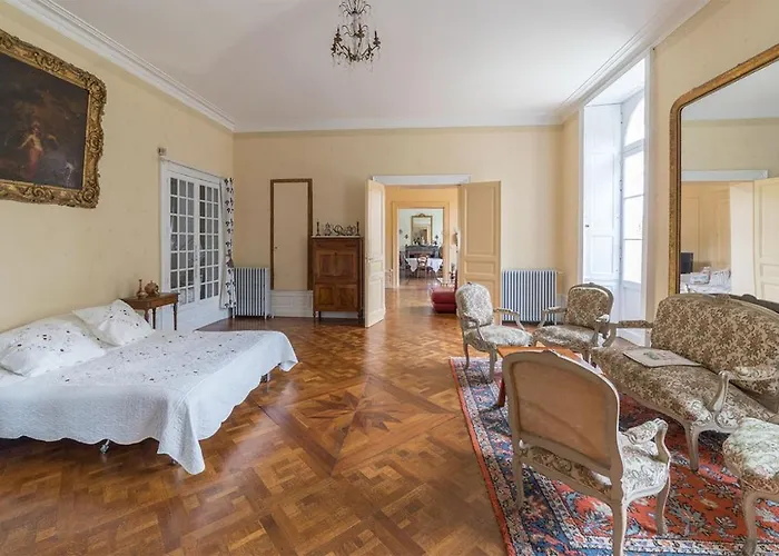 La Maison De Maitre Nyaraló *